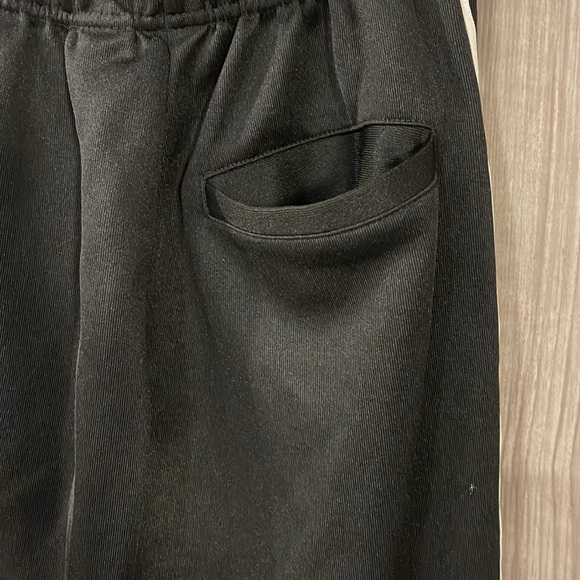 ADIDAS ORIGINALS
Black Adicolor Boyfriend Track Pants Size XXS - Picture 12 of 13